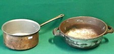 LOTTO 2 ANTICHE PENTOLE PADELLA STAGNATE CASSERUOLA RAME MANICI OTTONE. VV22