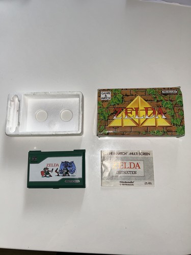 Nintendo game watch - &, zelda