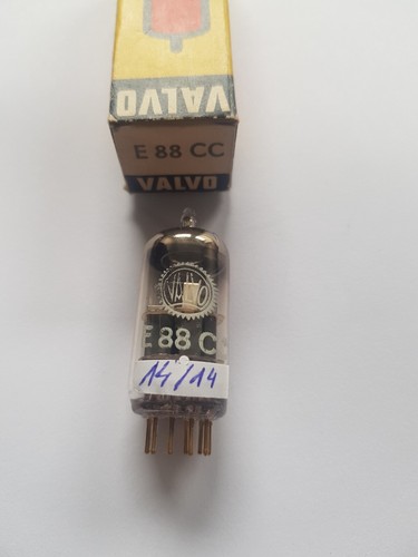 E88cc 6922 philips - /,