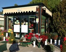 Chiosco in acciaio vernic. vendita fiori, giornali, chiosco bar o altra attività