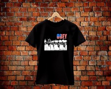 Vivono - Maglietta Obey