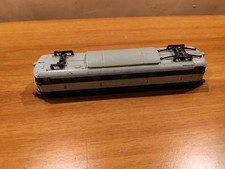 Scocca locomotiva di trazione