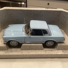 Norev Mercedes Benz 230 SL