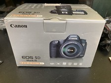 Canon EOS 5D Mark III Digital
