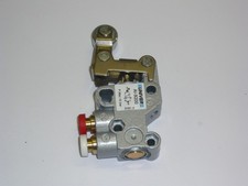 UNIVER AI-9200 FINECORSA CON