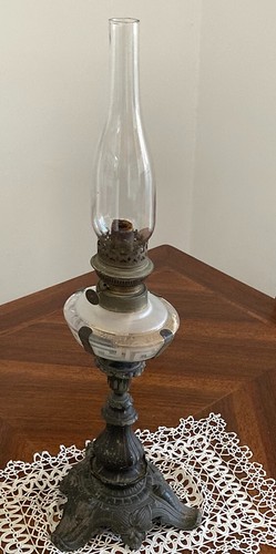 Lampada petrolio vintage - a,