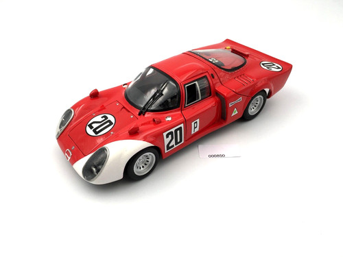 Ricko alfa romeo 33 - 1:18,