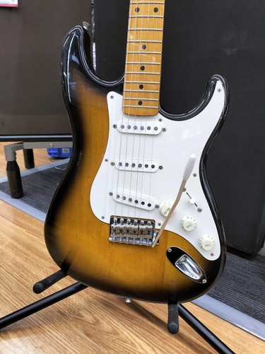 St57 2ts - (fender, japan)