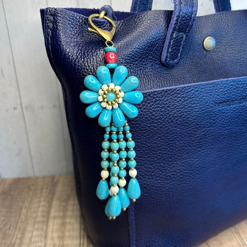Charm borsa fiori perline