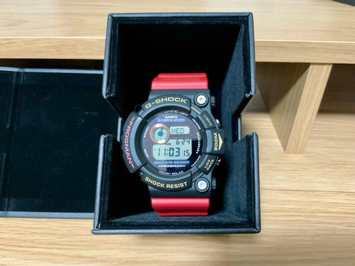 Scatola orologio digitale