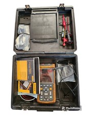 Fluke 123 - Scopemetro industriale 20 MHz Fluke-123/008s W