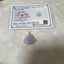 Ciondolo Buddha in giada viola