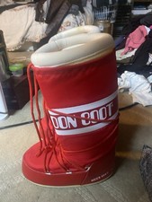 Moon boots - moon,
