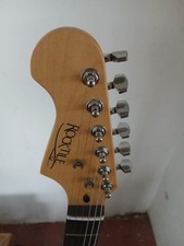 chitarra elettrica usata per