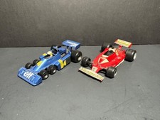 Polistul Cara, Lot of 2