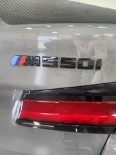 BMW M550i emblema 550i adesivo