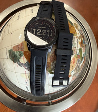 Garmin fenix 7X Pro Zaffiro Solare GPS Smartwatch (Grigio Carbonio con Cinturino Nero)