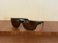 Occhiali da sole Oakley Jupiter quadrati venatura del legno tungsteno polarizzati OO9135-07