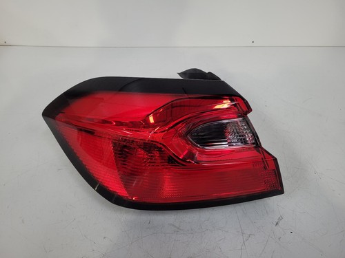Ford fiesta mk8 2022 fanale - ford,