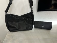 borsa e portafoglio disegual