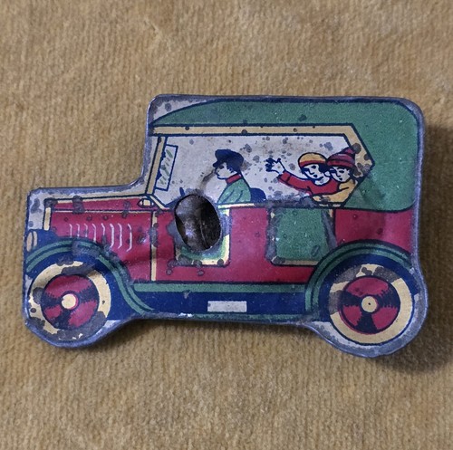 Antico fischietto auto