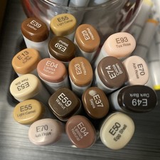 lotto pennarelli copic schizzo