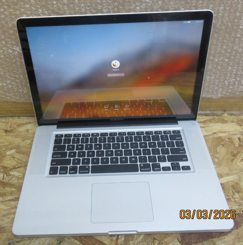 Apple macbook pro - metà, 2012