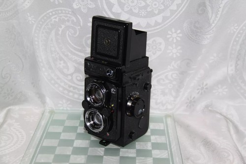 Die yashica mat - die,