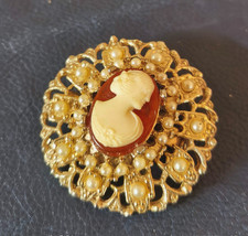 spilla vintage americana anni