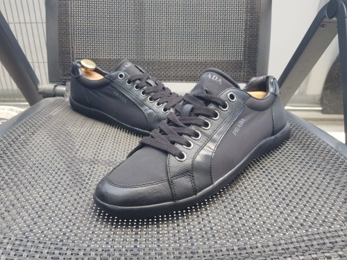 Prada sneakers scarpe uomo