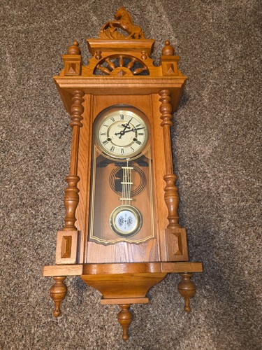 Orologio parete regolatore - orologio,