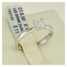 Anello solitario, Diamante Lab