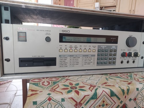 Akai s950 sampler campionatore - s950,