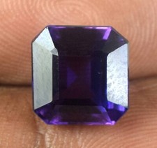 Pietra preziosa ottagonale