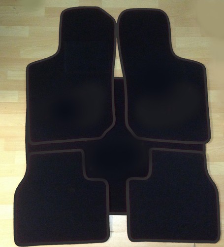 Set tappetini per - set,