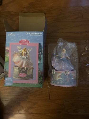 Hallmark barbie del lago dei - barbie,