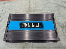 McIntosh MCC446 Amplificatore audio per auto 6 canali. Rara fascia alta. Funzionante Buono. Vecchio.
