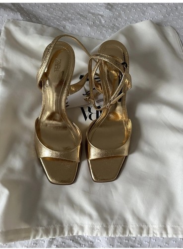 Zara sandali tacco alto - sandali,
