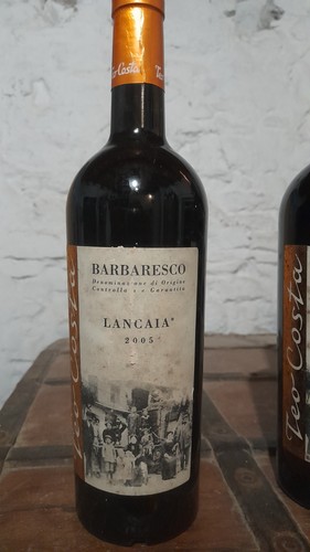 Vino vintage barbaresco - vino,