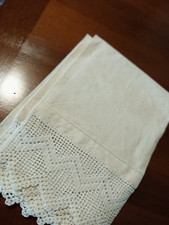 antica asciugamano con bordo