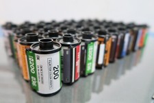 50 Rullini fotografici 35mm VUOTI con linguetta