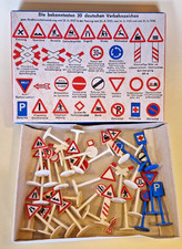 SIKU Plastik V-Serie V 310 segnaletica stradale tedesca / Road Signs in confezione originale anni 50