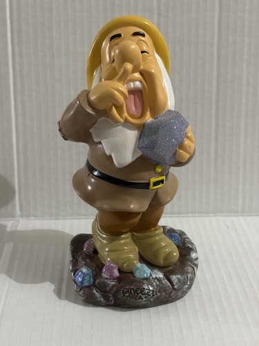 2025 sneezy statua gnomo da - 2025, ~