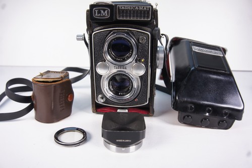 Yashica mat con custodia - lm, b