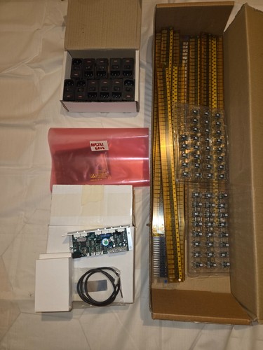 Electronic components surplus-