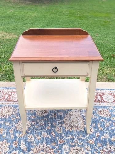 Bello comodino ethan allen - *bello*,