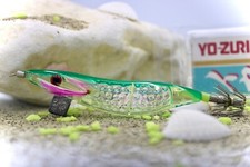 YO ZURI GAMABERO ARTIFICIALE PER CALAMARI E SEPPIE SIZE  3 R2  24