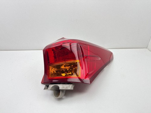 Toyota auris e180 - 2014, fanale