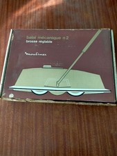 Scopa manuale rotante a