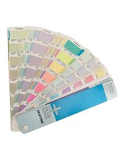 Pantone Plus Serie Guida